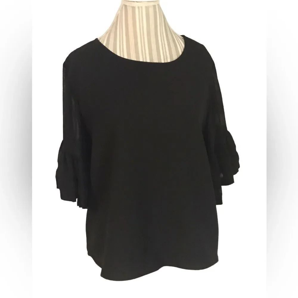 Sugar Lips size XL ruffled sleeves cute top size XL